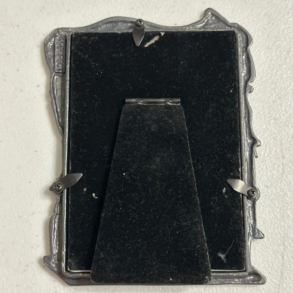 Perfect Granddaughter Picture Frame Pewter Relief Teddy Bear Tulips 3.5x5 New